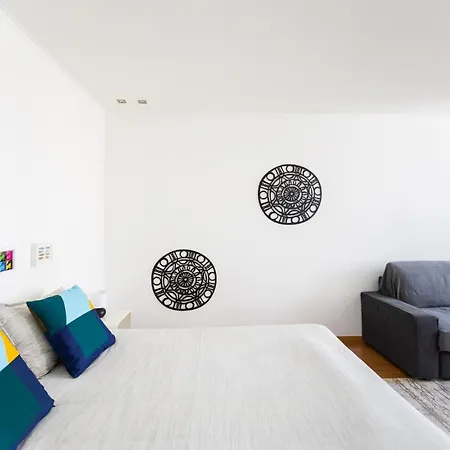 Ambassador River Shower